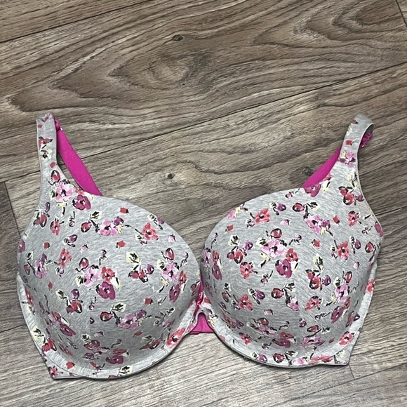 Cacique Intimates & Sleepwear Cacique 38g Plunge Bra Poshmark